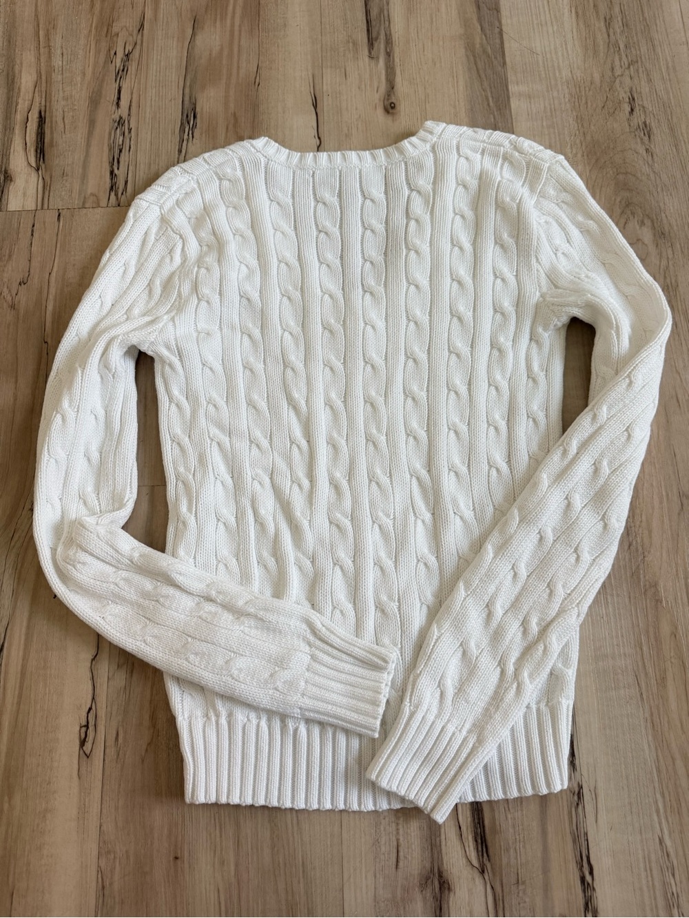 Ralph Lauren White Cable-Knit V-Neck Sweater - Picture 2 of 6